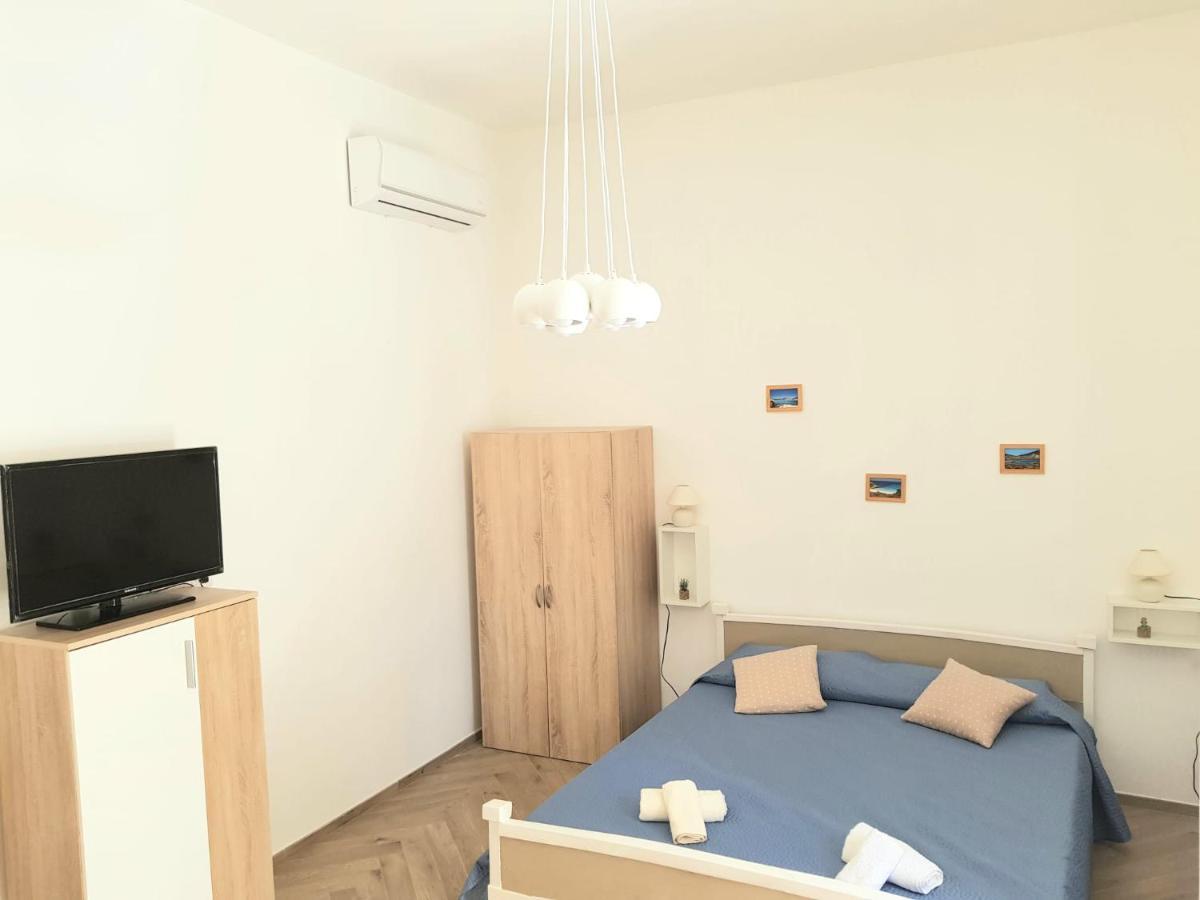 Bed and Breakfast Casa Di Giu Porto Torres Exteriér fotografie