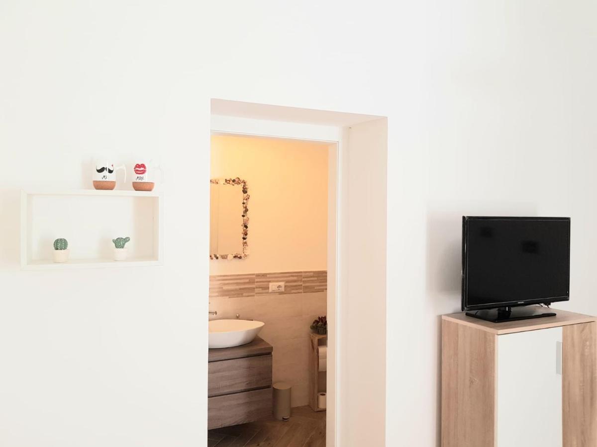 Bed and Breakfast Casa Di Giu Porto Torres Exteriér fotografie