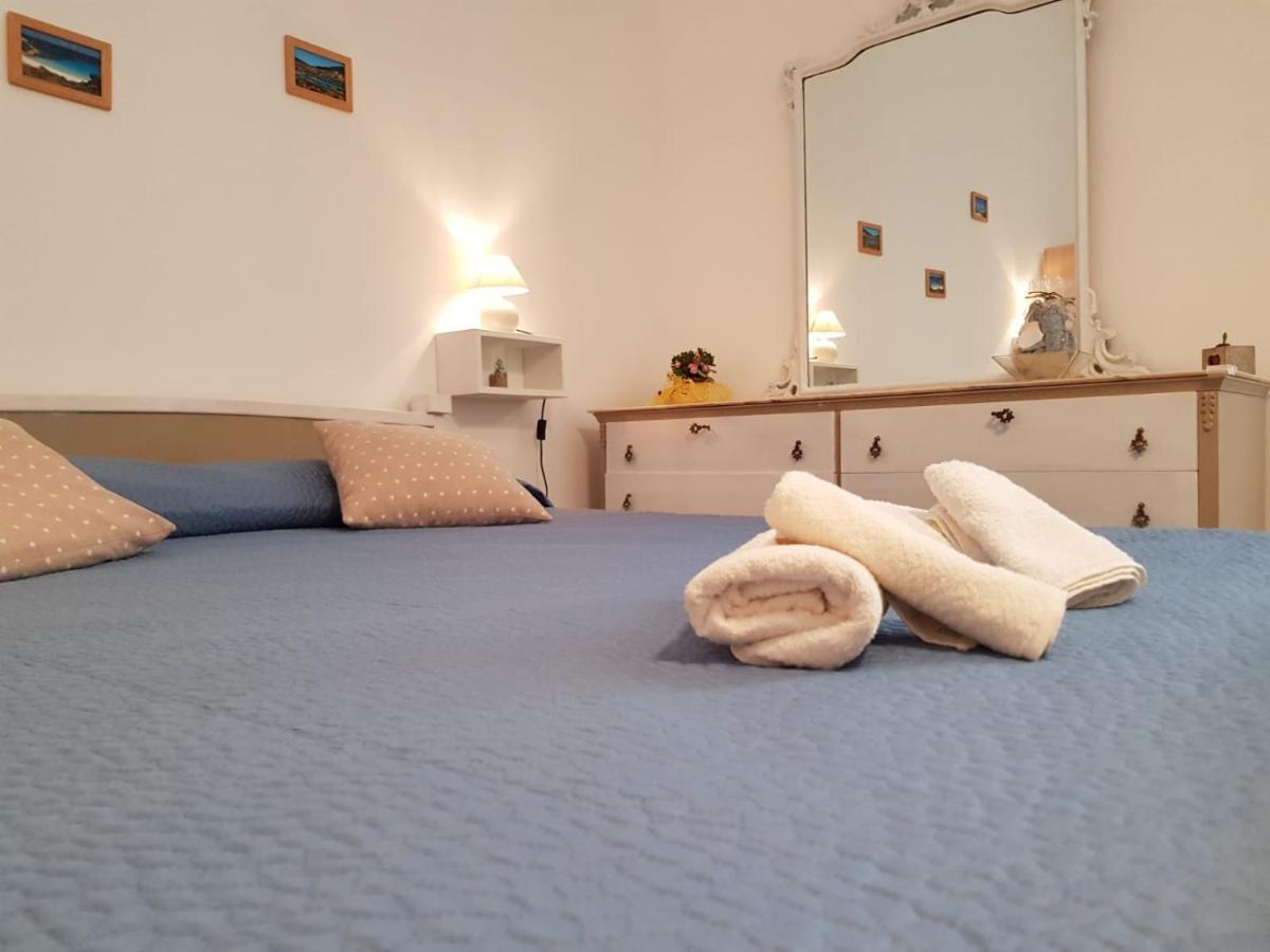 Bed and Breakfast Casa Di Giu Porto Torres Exteriér fotografie